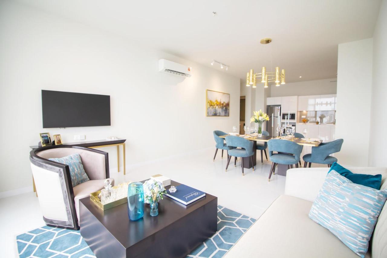 Pavillion Embassy Service Apartment By Autumn Suites Premium Stay Kuala Lumpur Exterior foto